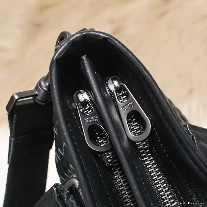 Official Brother Sam 2411YA0042 Veneta Bags Bottega 0517